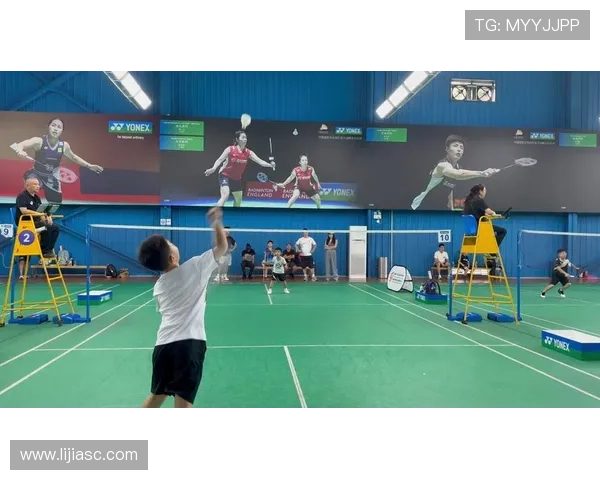 成都与武汉羽毛球队赛后分析个人能力的较量与启示