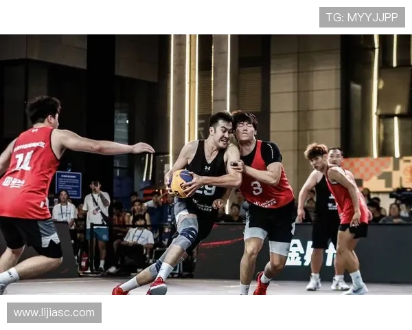 成都篮球队在挑战赛中的比赛经验与表现分析与点评