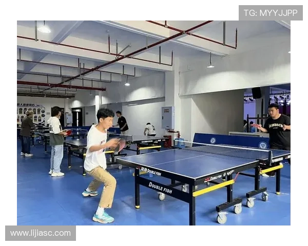 重庆乒乓球队在锦标赛中的精彩表现与状态分析 重庆乒乓球队在锦标赛中的精彩表现与状态分析